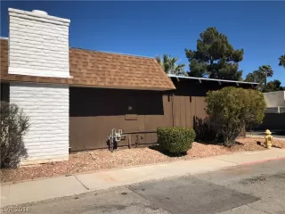 Photo #2: 2047030 Listing 