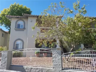 Photo #1: 2047043 Listing 