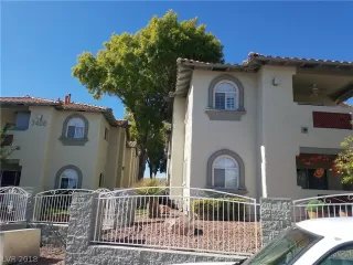 Photo #2: 2047043 Listing 