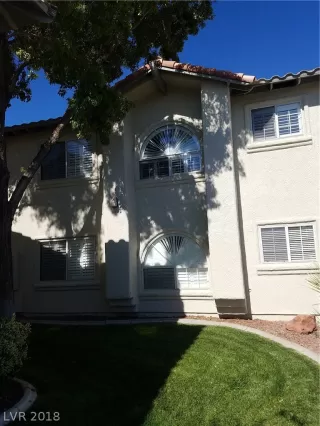 Photo #5: 2047043 Listing 