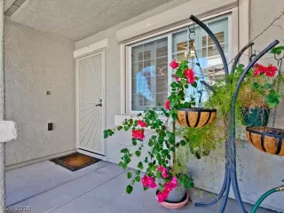 Photo #3: 2047054 Listing