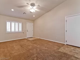 Photo #6: 2047054 Listing