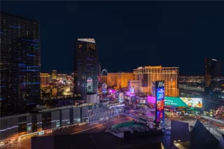 Photo #2: 2047099 Listing 