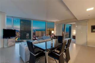 Photo #5: 2047099 Listing 