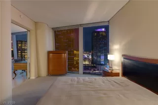 Photo #6: 2047099 Listing 