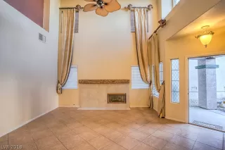 Photo #2: 2047117 Listing