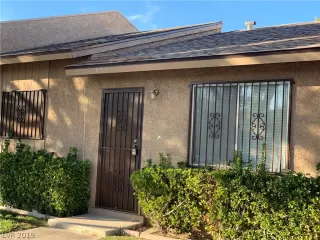 Photo #1: 2047149 Listing