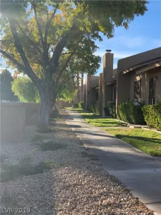 Photo #4: 2047149 Listing