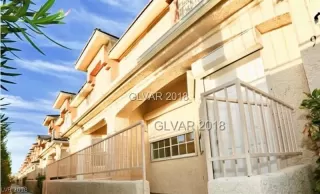 Photo #3: 2047184 Listing