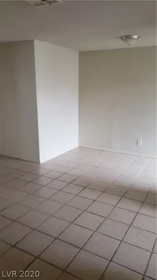 Photo #5: 2047248 Listing