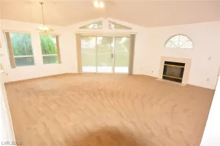 Photo #2: 2047418 Listing 
