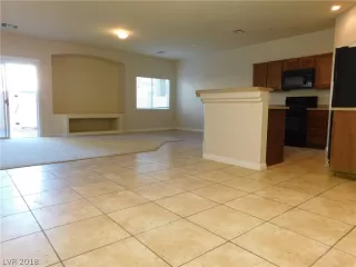 Photo #1: 2047459 Listing 