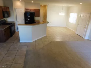 Photo #3: 2047459 Listing 