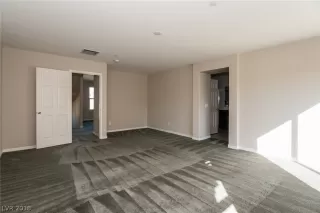 Photo #3: 2047474 Listing 