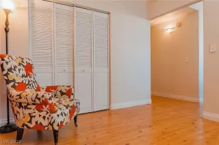 Photo #3: 2047478 Listing