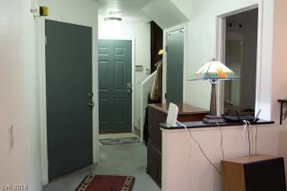 Photo #4: 2047511 Listing