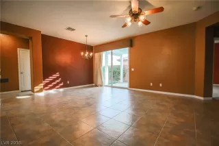 Photo #3: 2047714 Listing