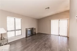 Photo #2: 2047840 Listing 