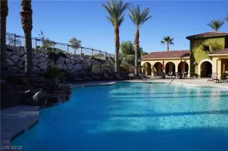 Photo #1: 2047974 Listing 