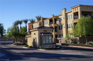 Photo #2: 2047974 Listing 