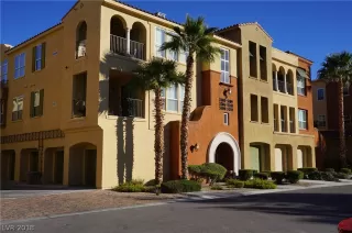 Photo #3: 2047974 Listing 