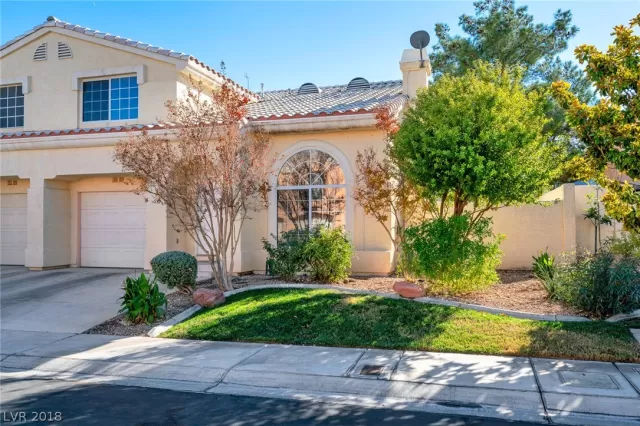 MLS: 2048042 Condo For Sale