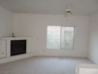 Photo #3: 2048207 Listing