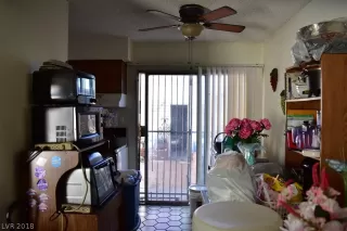 Photo #4: 2048325 Listing 