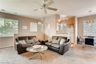 Photo #5: 2048491 Listing 