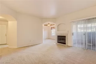 Photo #2: 2048503 Listing