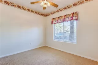 Photo #5: 2048503 Listing