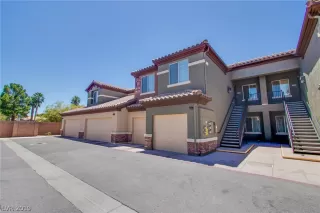 Photo #4: 2048586 Listing