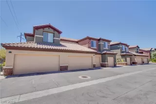 Photo #5: 2048586 Listing