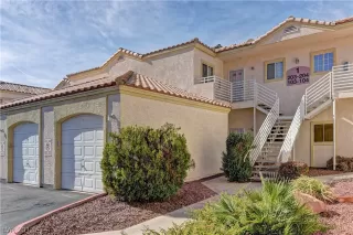 Photo #1: 2048600 Listing