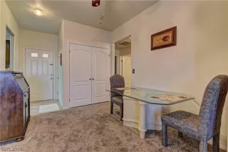 Photo #3: 2048600 Listing