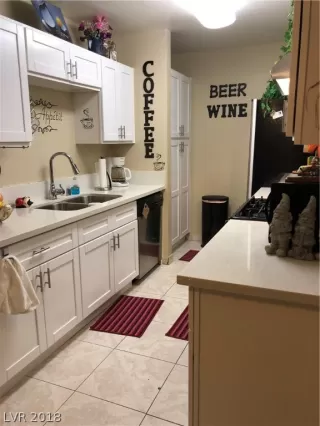 Photo #3: 2048772 Listing