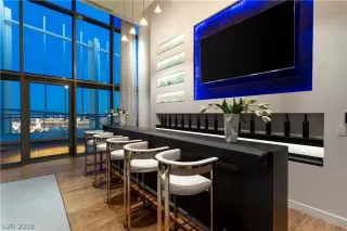 Photo #5: 2048809 Listing 