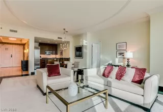 Photo #6: 2048831 Listing