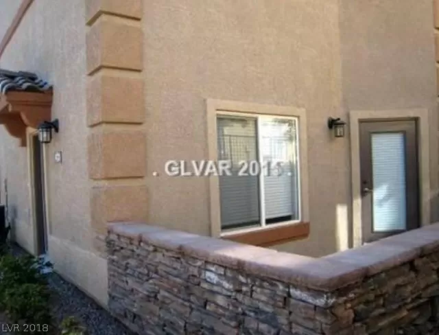 MLS: 2048844 Condo For Sale