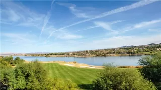 Photo #2: 2049000 Listing