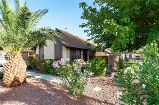 Photo #1: 2049133 Listing 