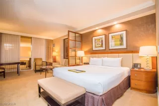 Photo #1: 2049189 Listing