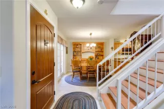 Photo #6: 2049278 Listing