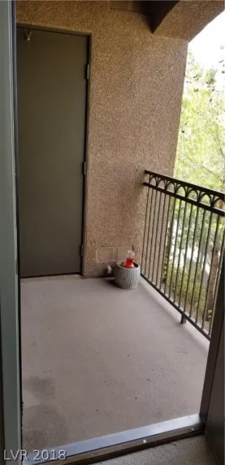 Photo #1: 2049378 Listing