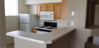 Photo #2: 2049378 Listing