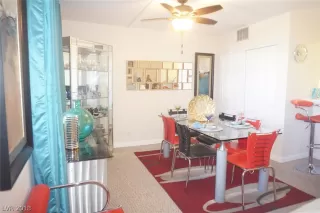 Photo #1: 2049618 Listing 