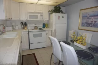 Photo #2: 2049618 Listing 