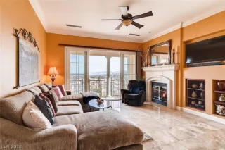 Photo #4: 2049656 Listing 