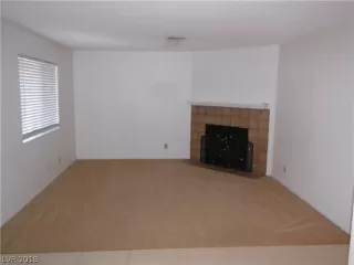 Photo #1: 2049672 Listing 