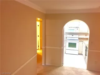 Photo #2: 2049684 Listing 